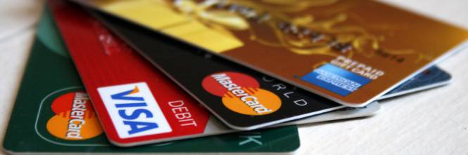 Indebito utilizzo carte di credito o bancomat: il reato si perfeziona anche senz &hellip;